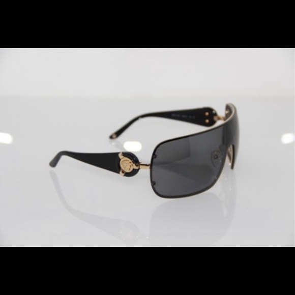 Versace Shield shades - Picture 2 of 2